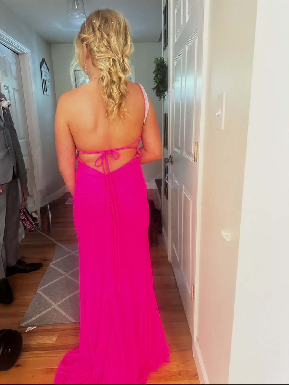 PINK PROM DRESS - Picture 2 of 8